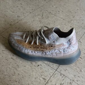 Yeezy boost 380 pepper sneaker